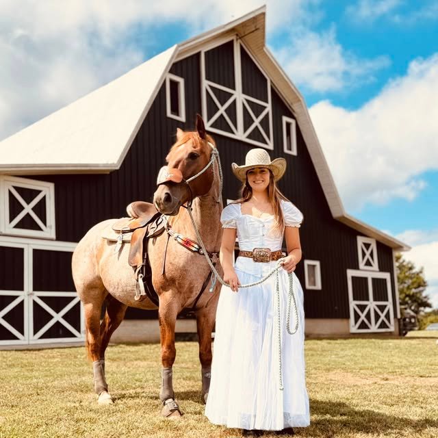White Chateau wedding venue exterior in Princeton KY — bride with horse