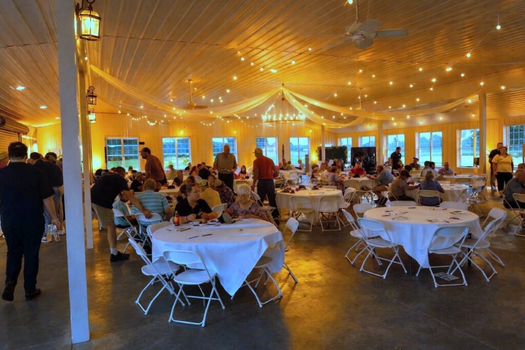 Hopkinsville Kentucky Wedding DJ 16 Reid's Orchard Owensboro KY wedding reception room